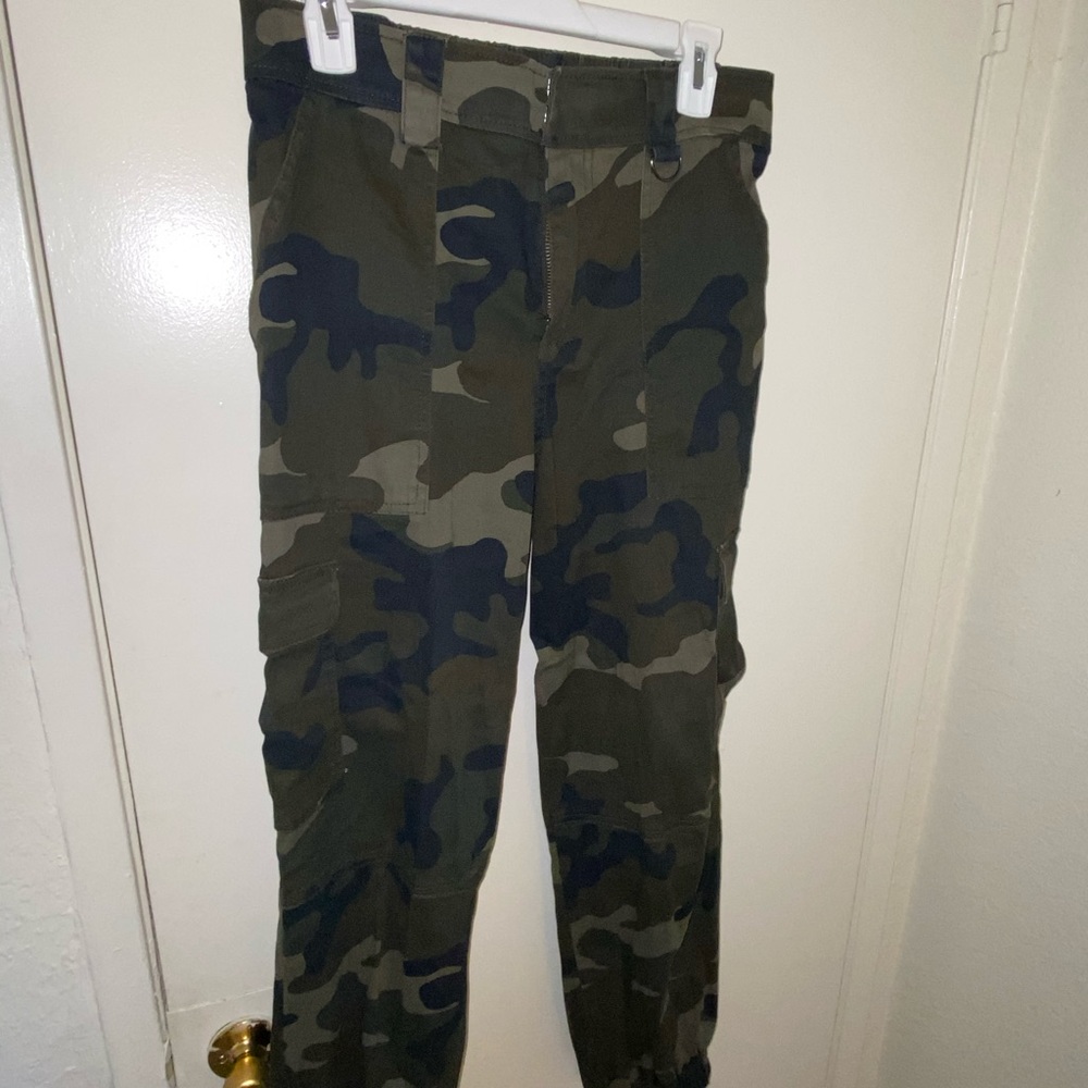 Camo pants